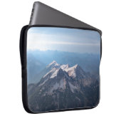 SCHNEEBERGE LAPTOPSCHUTZHÜLLE (Vorne Rechts)