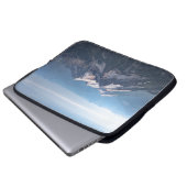 SCHNEEBERGE LAPTOPSCHUTZHÜLLE (Vorne Knopf)