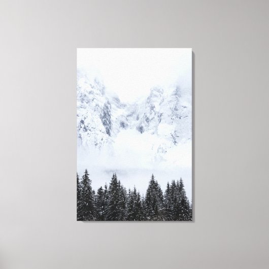 Schneeberge und Fichtenwald Leinwanddruck (Vorderseite)
