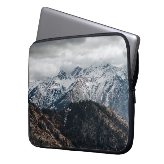 SCHNEEBERGWALLPAPIER LAPTOPSCHUTZHÜLLE (Vorderseite Links)