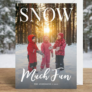 Schneebetriebene Winterferien-Familienfoto Feiertagskarte