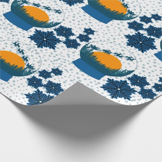 Schneedecke, dunkelblaues Packpapier (Ecke)