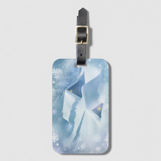 Schneedecke in einem Wald Gepäckanhänger (Vorderseite Vertikal)