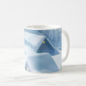 Schneedecke in einem Wald Kaffeetasse (VorderseiteRechts)