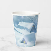 Schneedecke in einem Wald Pappbecher (Rückseite)