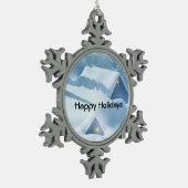 Schneedecke in einem Wald Schneeflocken Zinn-Ornament (Links)