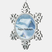 Schneedecke in einem Wald Schneeflocken Zinn-Ornament (Rechts)