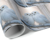 Schneeeulen auf einem Winterzweig Geschenkpapier (Rolleneckpunkt)