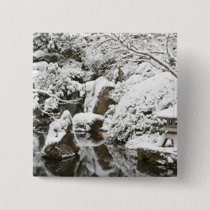 Schneefall im Portland Japanese Garden, 2 Button