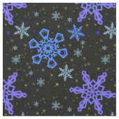 Schneeflocke-blaues Lila auf Schwarzem Stoff (Nahaufnahme)
