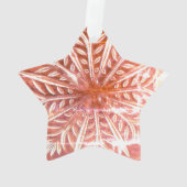 Schneeflocke im roten Hintergrund Ornament (Rückseite)