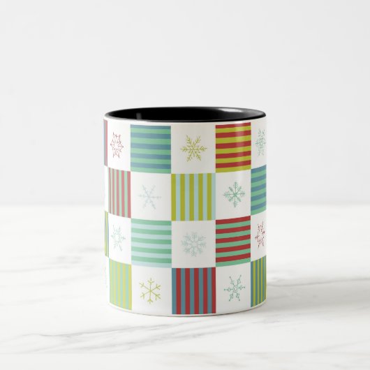 Schneeflocke-Webart-Tasse Zweifarbige Tasse (Mittel)