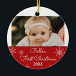 Schneeflocken 1. Weihnachtsgebäck Foto Ornament<br><div class="desc">Wenn dein Baby sein 1. Weihnachten feiert,  ist es eine wichtige Zeit,  Schatz zu machen. Mit diesem wunderschönen Schneeflocken können Sie diese wunderbaren Erinnerungen Jahr für Jahr festhalten.</div>