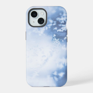 Schneeflocken am Boden iPhone 15 Hülle