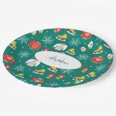 Schneeflocken Aquamarin Monogram Muster Weihnachts Pappteller (Schrägansicht)