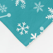 Schneeflocken auf aquamarin. Weihnachten, Winterur Fleecedecke (Ecke)