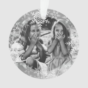Schneeflocken auf Familienfoto-Weihnachtsschmuck Ornament