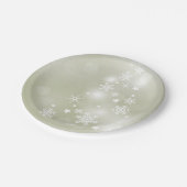 Schneeflocken auf Papier-Tellern Pappteller (Schrägansicht)