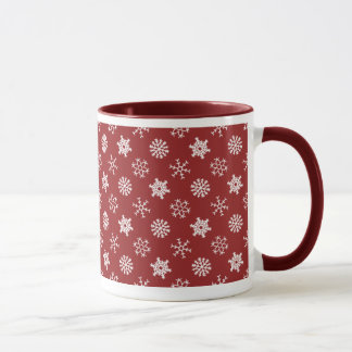 Schneeflocken auf roter Feiertags-Tasse Tasse