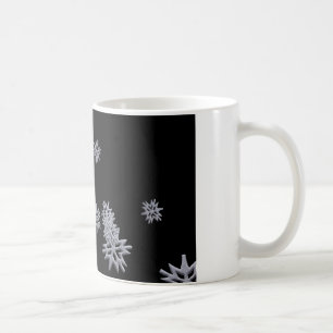 Schneeflocken auf schwarzem Hintergrund Kaffeetasse