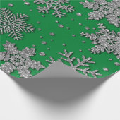 Schneeflocken aus silberfarbenem Glitzer Geschenkpapier (Ecke)