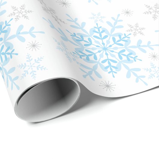 Schneeflocken Blue Silver Winter Baby Dusche Geschenkpapier (Rolleneckpunkt)