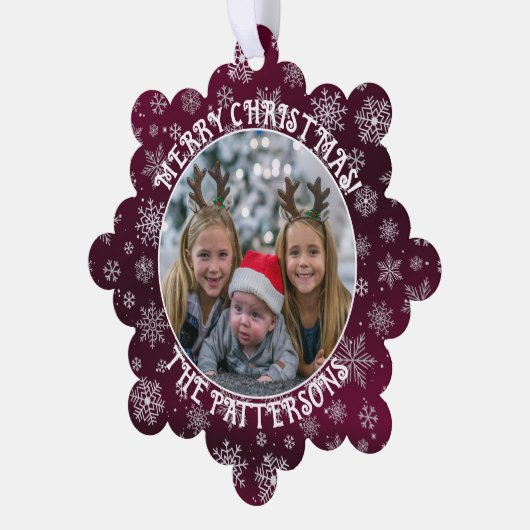 Schneeflocken Familienrotes Foto Ornament Card (Linke Ecke)