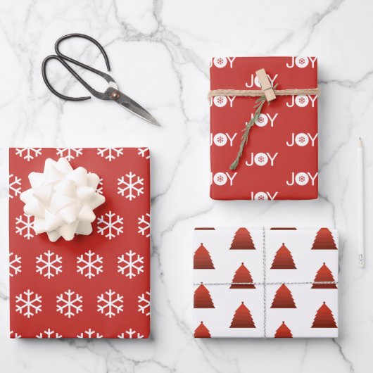 Schneeflocken, Freude und Weihnachtsbaum Rotes Mus Geschenkpapier Set (Vorderseite)