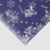 Schneeflocken gegen einen nächtlichen Himmel Seidenpapier (Ausschnitt)