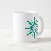 Schneeflocken Geometrischer Anfangsbuchstabe Jumbo-Tasse (Vorderseite Rechts)