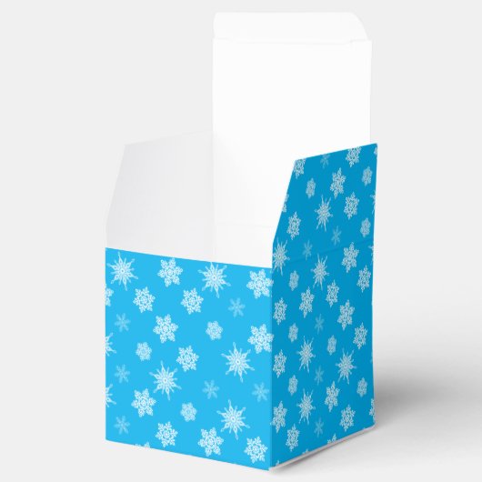 Schneeflocken Geschenkschachtel (Geöffnet)