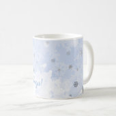 Schneeflocken Imitate aus Metall in Babyblau Farbe Kaffeetasse (VorderseiteRechts)