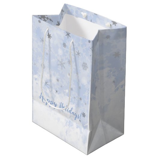 Schneeflocken Imitate aus Metall in Babyblau Farbe Mittlere Geschenktüte (Vorderseite Schrägansicht)