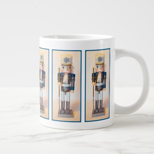 Schneeflocken Jumbo-Tasse (Rechts)