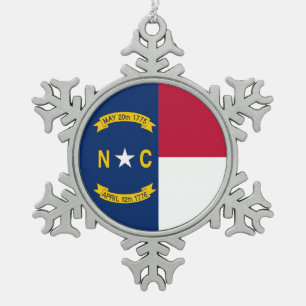 Schneeflocken mit North Carolina Flag Zinn-Ornament