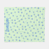 Schneeflocken Pastell Grüner Schnee Winterischer I Fleecedecke (Vorderseite (Horizontal))