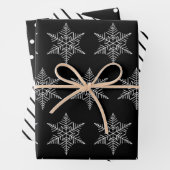Schneeflocken Polka Punkte und Streifen schwarz-we Geschenkpapier Set (Beispiel)