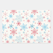 Schneeflocken, Schnee, Sterne, blauer Winterhimmel Geschenkpapier Set (Vorderseite)