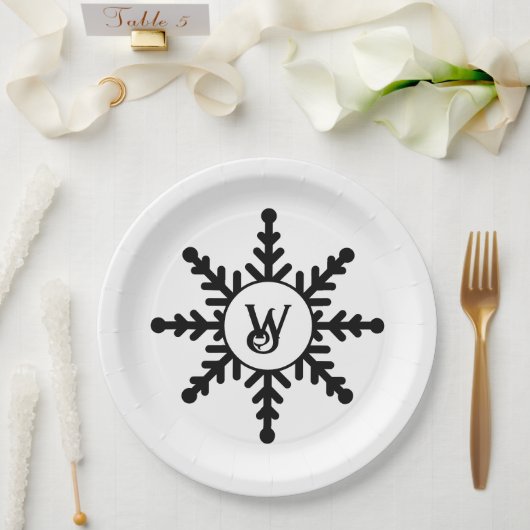 Schneeflocken Schwarz/Weiß Mit Monogramm Weihnacht Pappteller (Hochzeit)