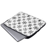 Schneeflocken Schwarzweiß-Muster Laptopschutzhülle (Vorne Knopf)