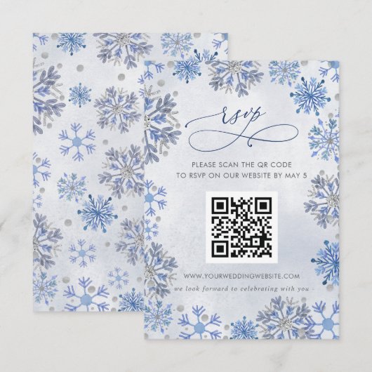 Schneeflocken Silber Blau Winterhochzeit QR CODE RSVP Karte (Vorne/Hinten)