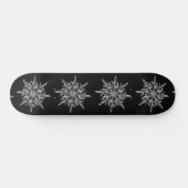 Schneeflocken Skateboard (Horizontal)