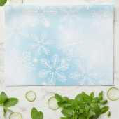 Schneeflocken und blaue Lichter Geschirrtuch (Gefaltet)