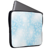 Schneeflocken und blaue Lichter Laptopschutzhülle (Vorne Rechts)