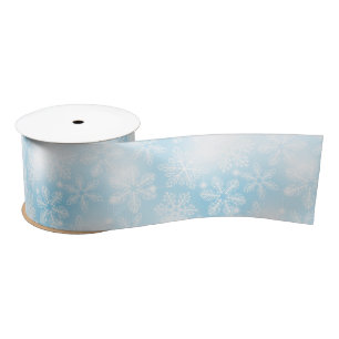 Schneeflocken und blaue Lichter Satinband