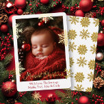 Schneeflocken und Familienfliegen Personalisiertes Folien Feiertagskarte<br><div class="desc">Hübsche Goldschneeflocken und Goldfolie Baby Foto Weihnachtskarte. Sie können den Text personalisieren,  Ihre Namen hinzufügen und Ihr Foto im personalisierenden Bereich hochladen. Burgunder Text.</div>