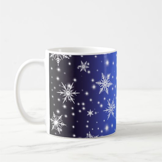 Schneeflocken und Glitzern über Navy Blue Light Kaffeetasse (Links)