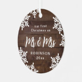 Schneeflocken Unser erstes Weihnachtsfest Mr. & Mr Ornament Aus Metall (Vorderseite links)