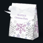 Schneeflocken Weihnachten Lila Silber Geschenkschachtel<br><div class="desc">Snowflake Weihnachten Lila Silber,  Wird fantastisch aussehen auf allen Ihre Party-Supplies perfekt abgestimmt mit Ihrem Weihnachtsgeschenk und Sie können Ihren Namen leicht anpassen,  Sie können auch meine Designs auf über 1.000 Zazzle-Produkte übertragen. Viel Glück - seien Sie glücklich :)</div>