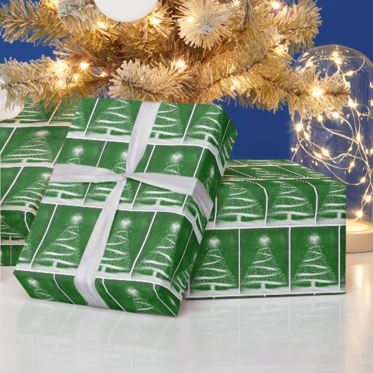Schneeflocken Weihnachtsbaum auf Green Geschenkpapier (Feiertage)